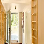 Architect-designed Gem On Mon With View *