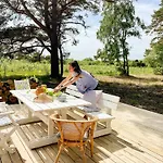 Architect-designed Gem On Mon With View * Stege