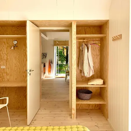 Casa vacanze Architect-designed Gem On Mon With View *