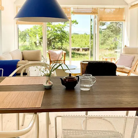 Prázdninový dům Architect-designed Gem On Mon With View *