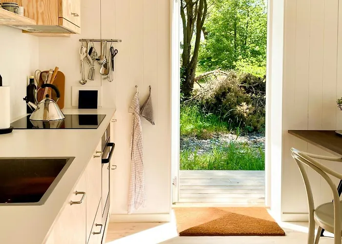 Prázdninový dům Architect-designed Gem On Mon With View